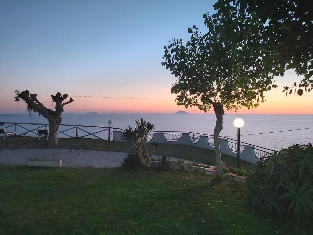 Residence Araba Fenice Tropea Exterior foto